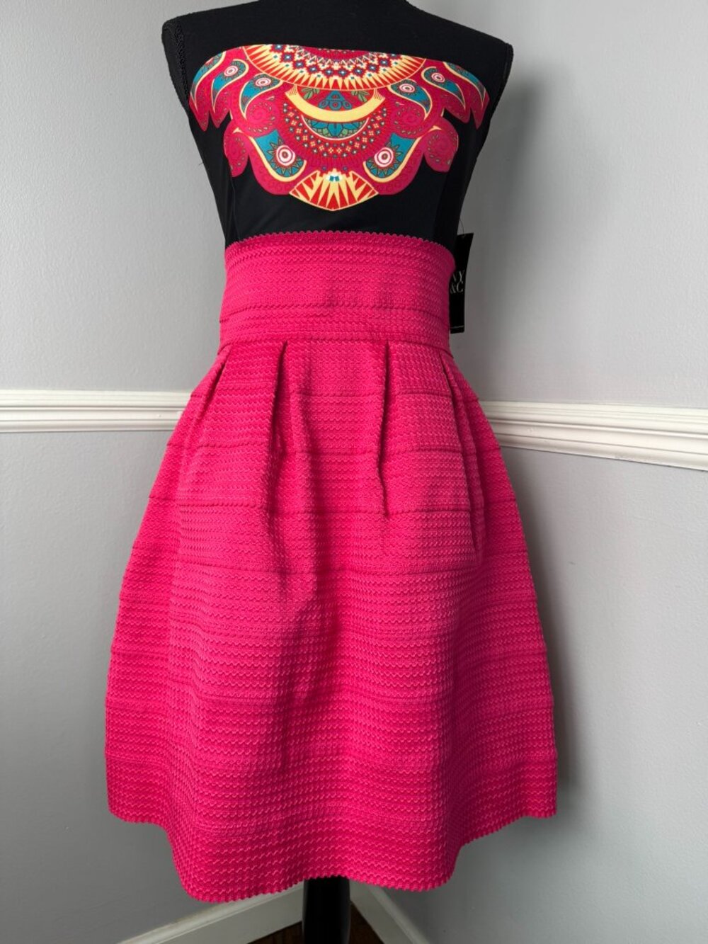 New York Company Dress Women's S Pink Black Stretch Tribal Prom Date Cocktail